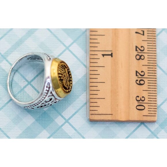 Vintage Intricate Royalty P Initial Ring - Size 7 1/2 - L24 - Picture 3 of 3